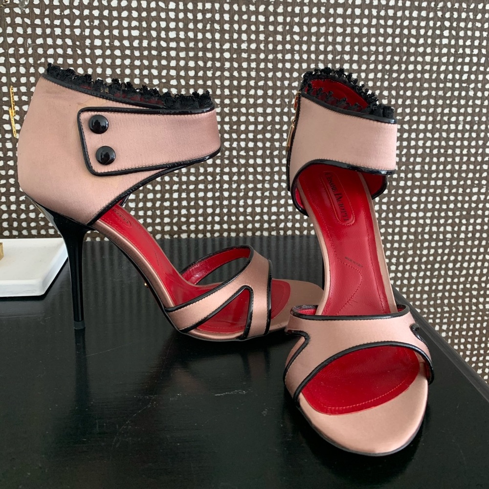 Beautiful Cesare Paciotti Heels!